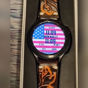 Samsung galexy watch 4 classic 46mm with leather band